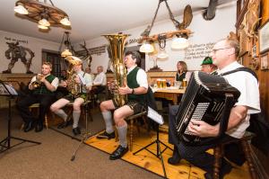 20190520_0147_Exkursion_Ramsau_GH Auzinger_KLF